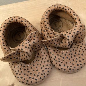 Freshly picked baby bow moccs